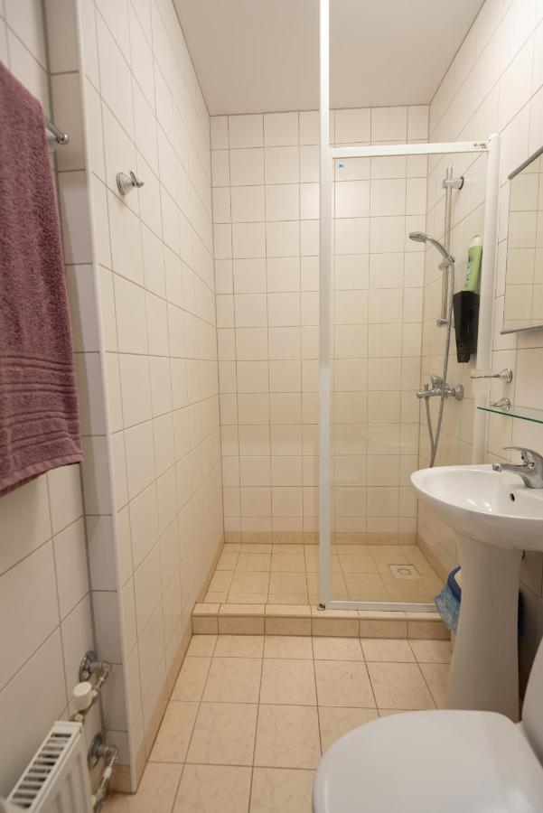 Aiakeskuse Hostel Rakvere Eksteriør billede